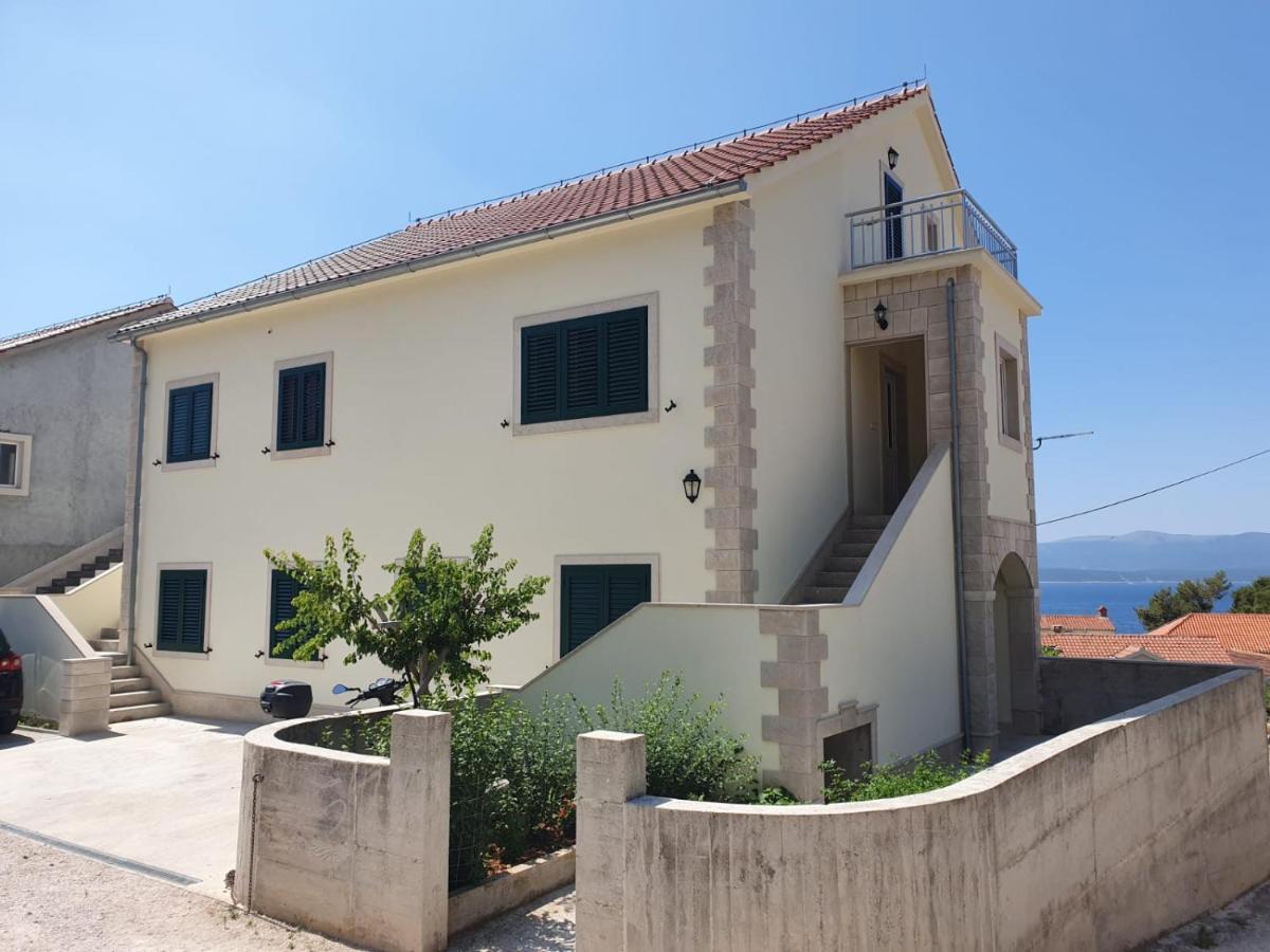 Apartments Gojevic Bol Esterno foto