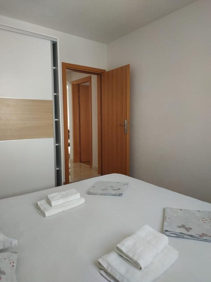 Apartments Gojevic Bol Esterno foto